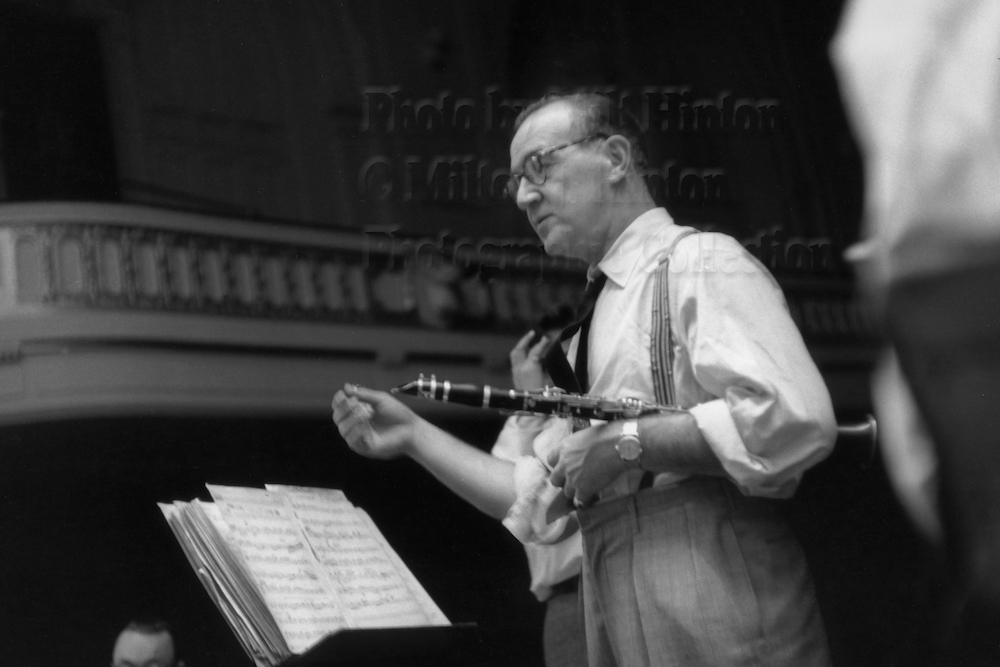 Photo by Milt Hinton<br>
© Milton J. Hinton<br>Photographic Collection <br><b class="captionn">Benny Goodman, concert rehearsal, New York City, c. 1956</b>