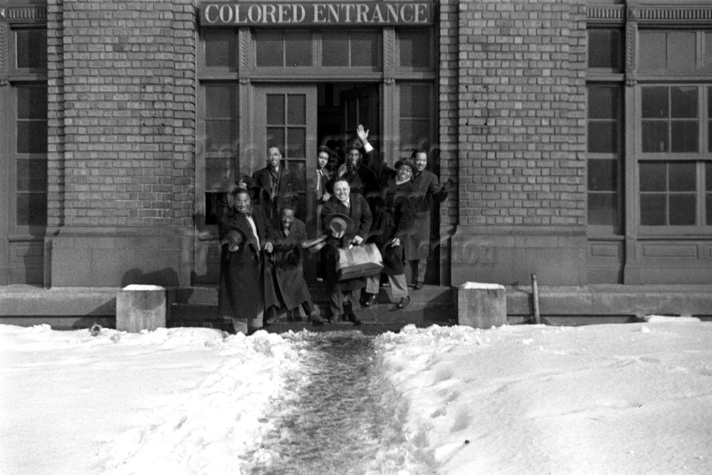 Photo by Milt Hinton<br>
© Milton J. Hinton<br>Photographic Collection <br><b class="captionn"> Front row: Chu Berry, Rudolf Rivers and Butter Jackson; back row: Danny Barker, unknown, Cozy Cole, Tyree Glenn and Cliff (Cab Calloway's valet), railroad station, Atlanta, c. 1940</b>