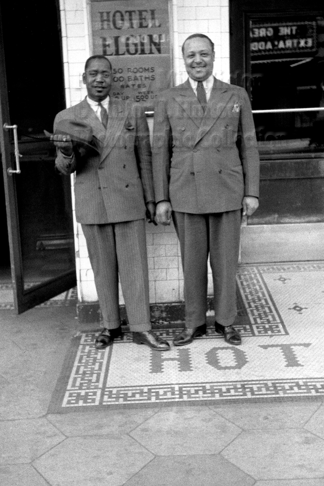 Photo by Milt Hinton<br>
© Milton J. Hinton<br>Photographic Collection <br><b class="captionn"> Jonah Jones and Butter Jackson, Hotel Elgin, Elgin, Illinois, c. 1942</b>